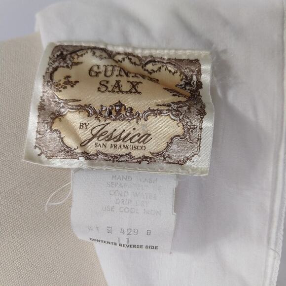 Gunne Sax Wedding Dress Size 11 M Corset White Puff Sleeves Vintage 70s - Picture 11 of 12